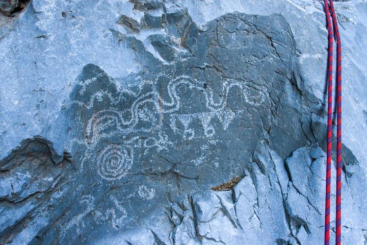 Zigzag Canyon Petroglyphs